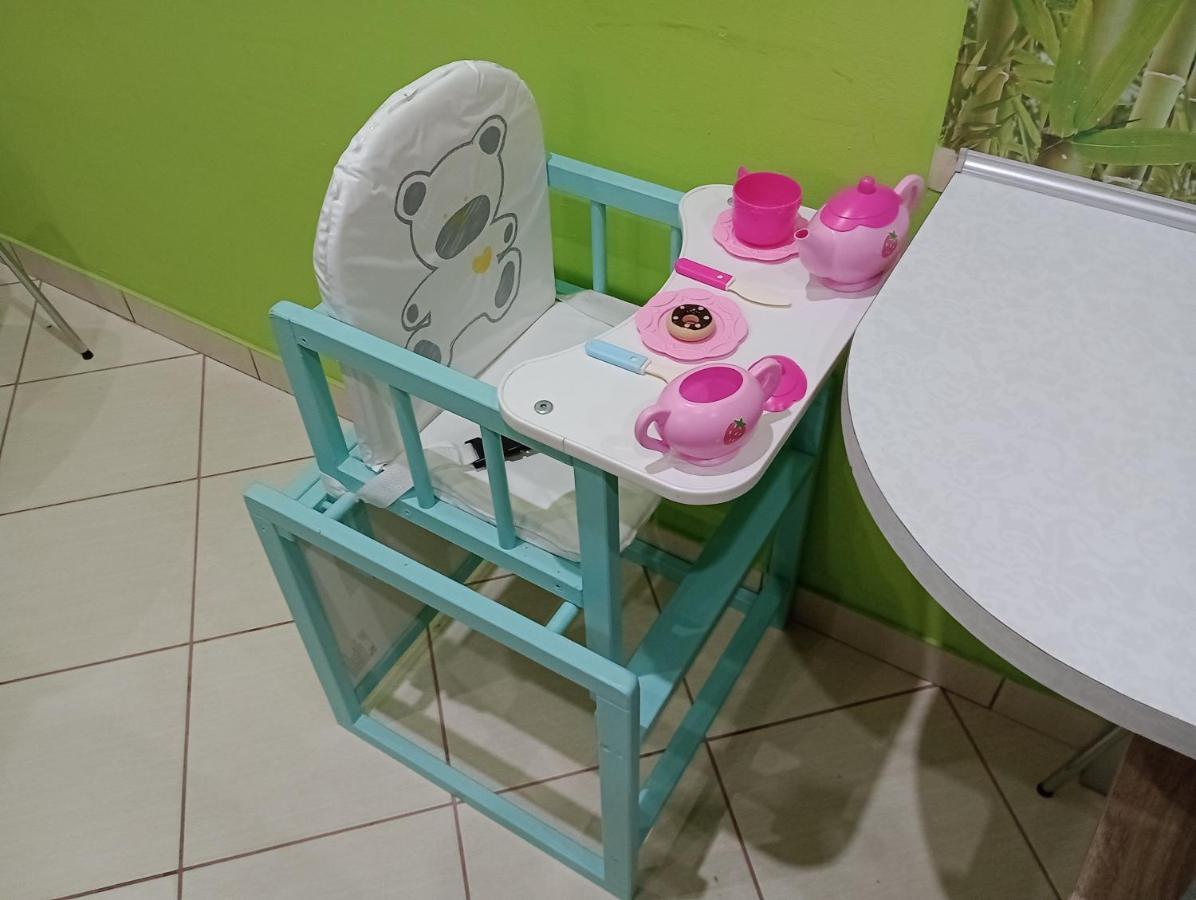Apartament Venge -Cale Mieszkanie 46M2 Na Wylacznosc - Z Jedna Sypialnia I Jednym Sypialno-Salonem -3 Pietro Bez Windy- Rezerwacja Bez Karty Kredytowej-Klimatyzacja-Netflix-2 Lozeczka Dzieciece- Bezplatny Parking Publiczny Vratislav Exteriér fotografie