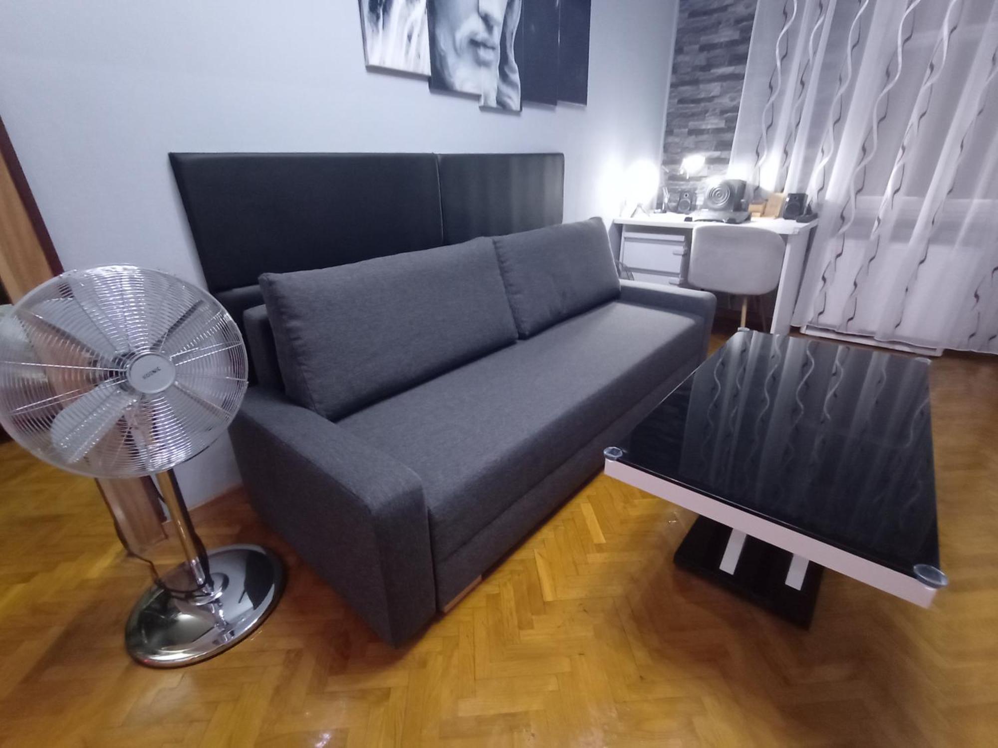 Apartament Venge -Cale Mieszkanie 46M2 Na Wylacznosc - Z Jedna Sypialnia I Jednym Sypialno-Salonem -3 Pietro Bez Windy- Rezerwacja Bez Karty Kredytowej-Klimatyzacja-Netflix-2 Lozeczka Dzieciece- Bezplatny Parking Publiczny Vratislav Exteriér fotografie