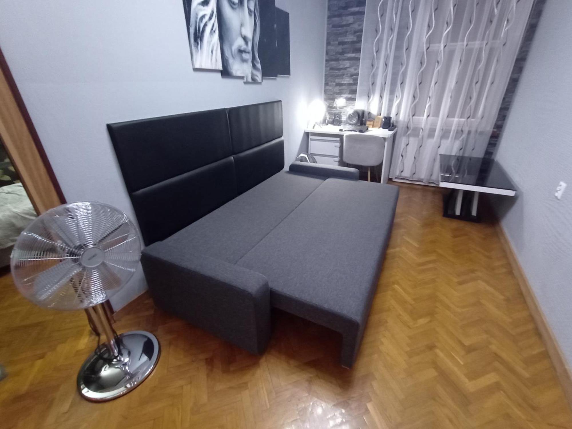Apartament Venge -Cale Mieszkanie 46M2 Na Wylacznosc - Z Jedna Sypialnia I Jednym Sypialno-Salonem -3 Pietro Bez Windy- Rezerwacja Bez Karty Kredytowej-Klimatyzacja-Netflix-2 Lozeczka Dzieciece- Bezplatny Parking Publiczny Vratislav Exteriér fotografie